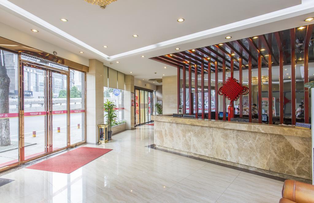Kaiserdom Hotel Changsha Railway Station Buitenkant foto