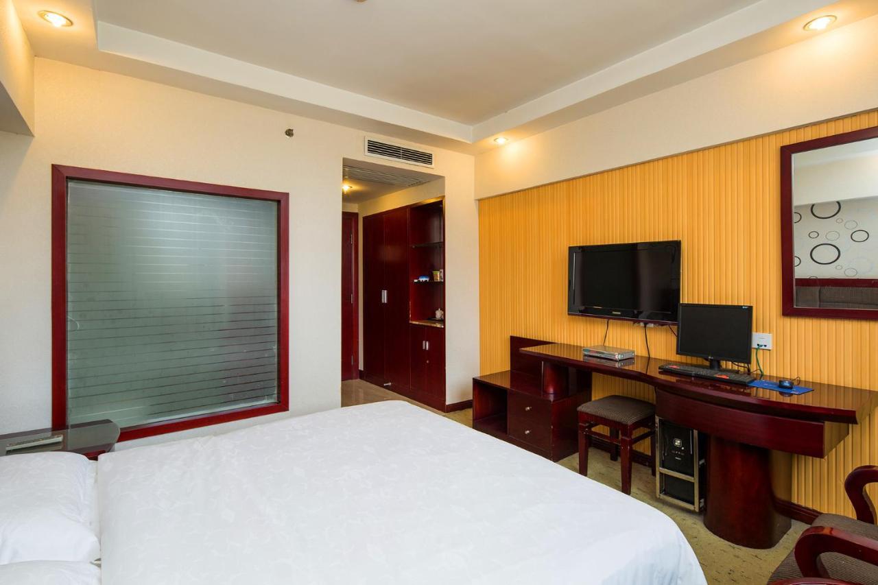 Kaiserdom Hotel Changsha Railway Station Buitenkant foto