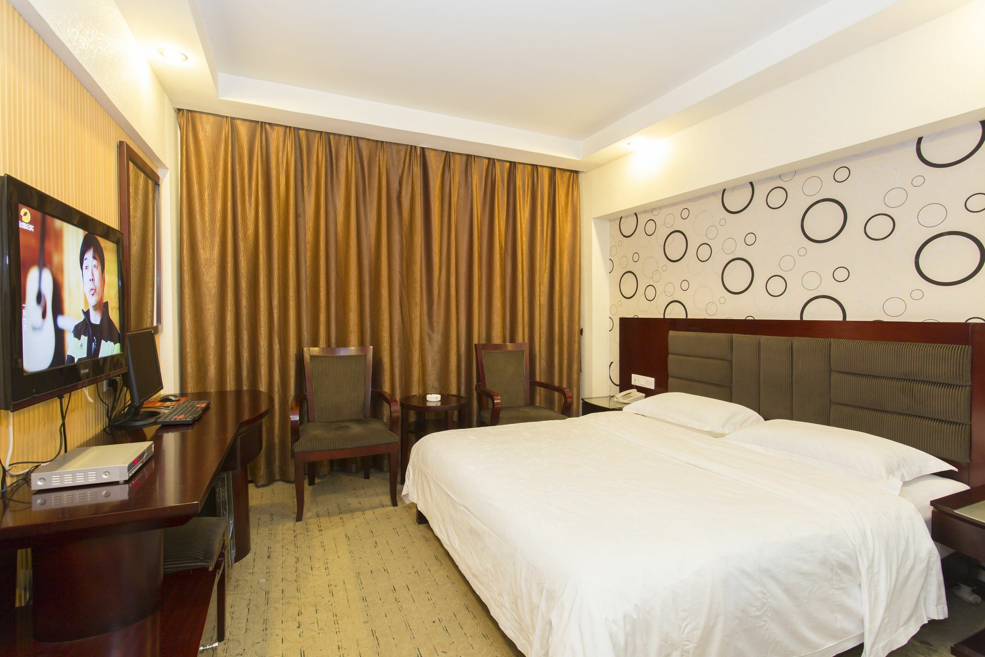 Kaiserdom Hotel Changsha Railway Station Buitenkant foto
