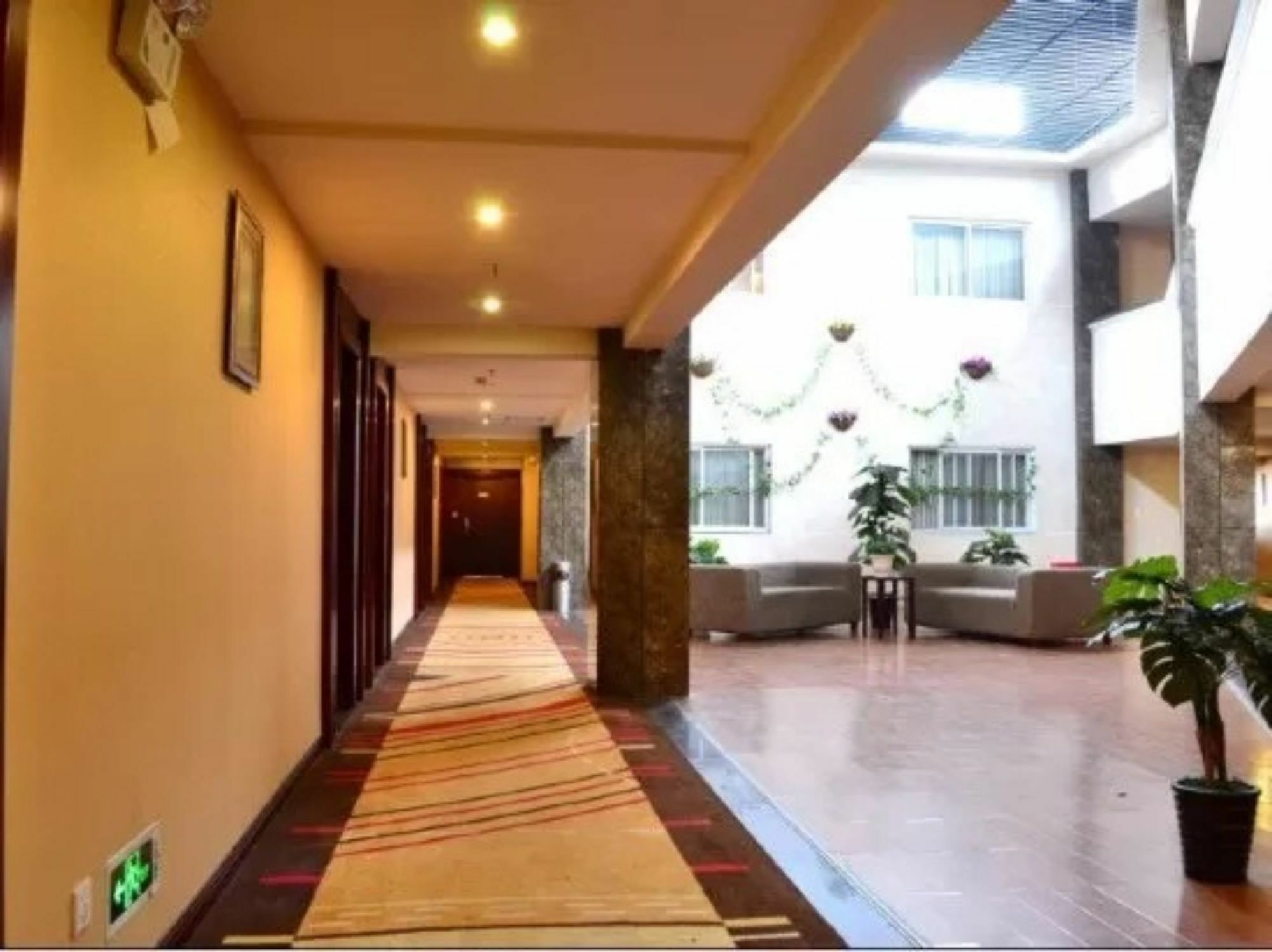 Kaiserdom Hotel Changsha Railway Station Buitenkant foto